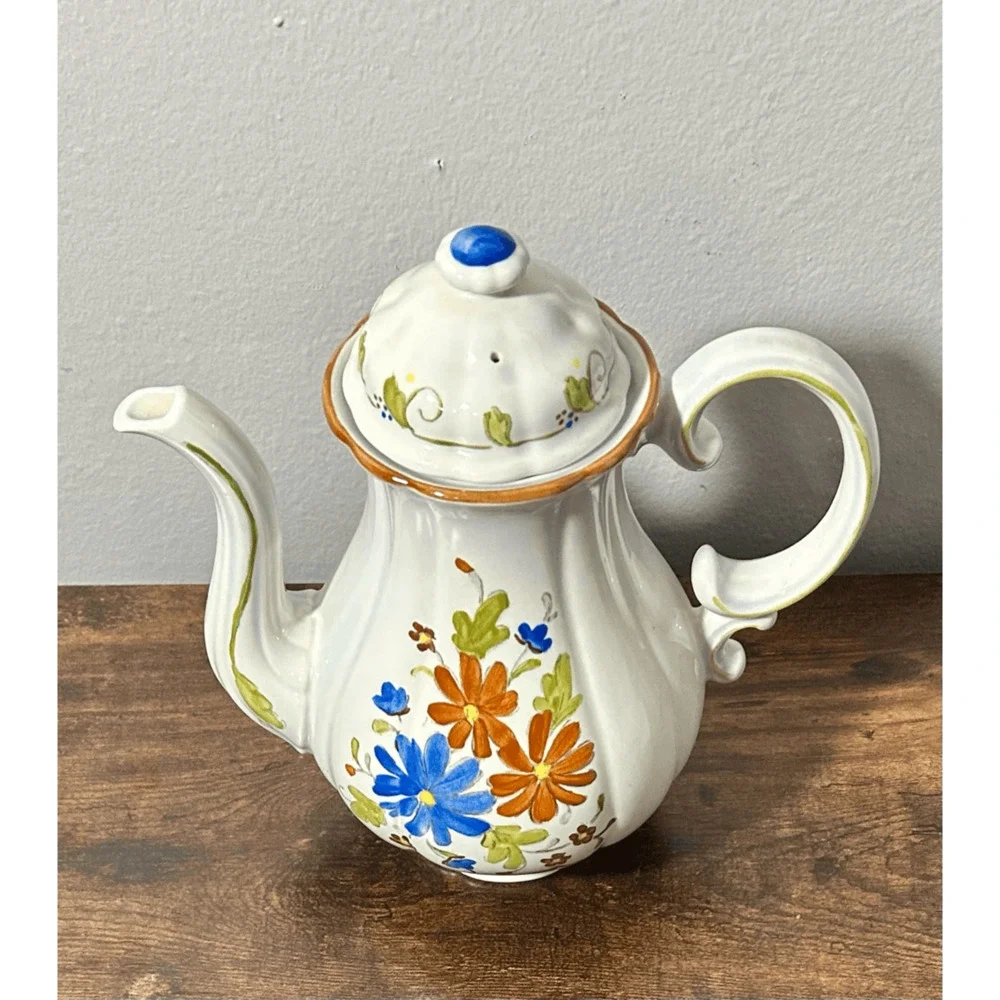 Metlox Vernon Bouquet Floral 8 Cup Tea Pot Mid Century Excellent Condition